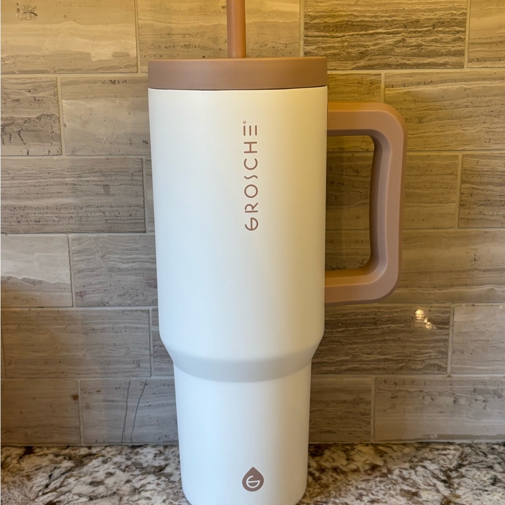 Jilly Box Grosche Tumbler BN